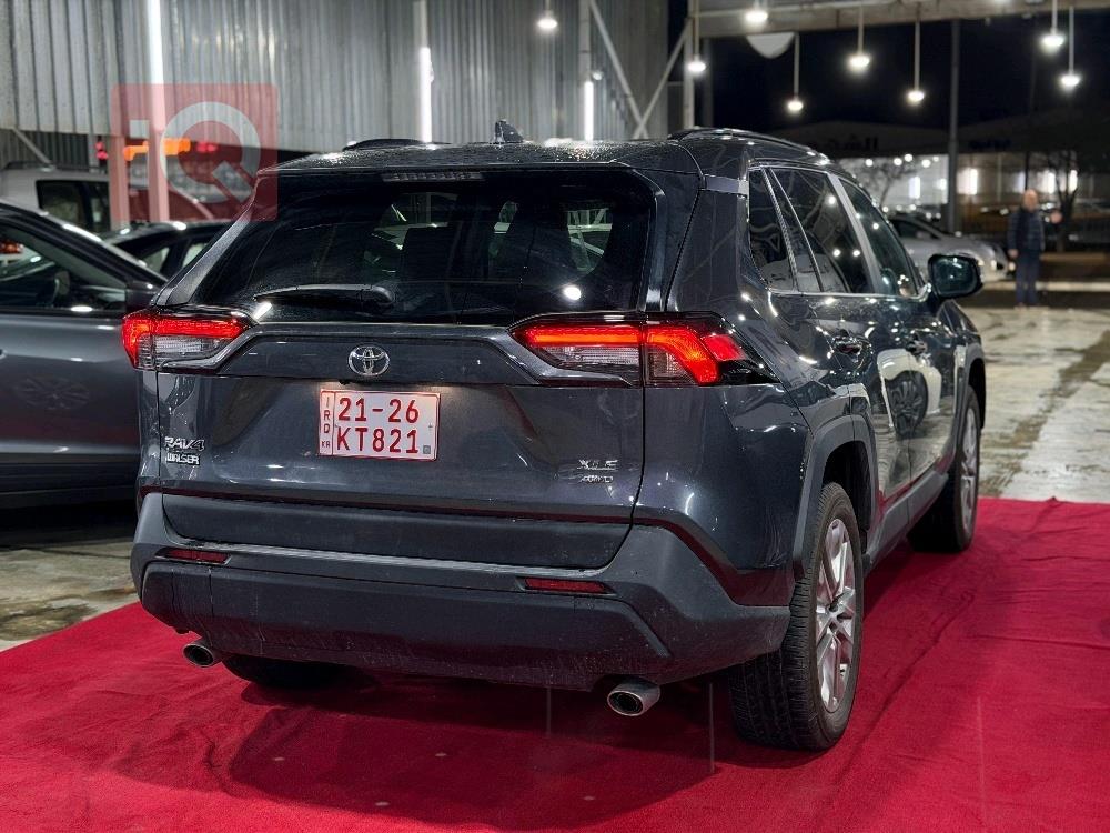 تويوتا راف 4